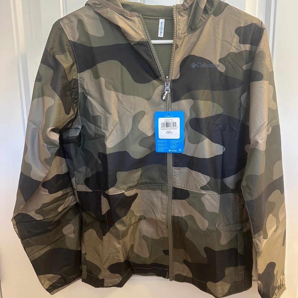 Columbia Youth Camouflage Zip-Up Jacket- Reversible with a hood